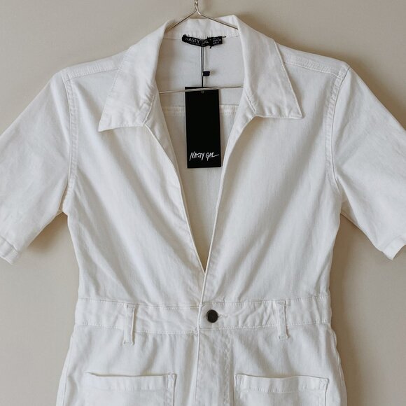 NWT Nasty Gal Plunging Denim Jumpsuit (US 6) - Picture 5 of 7